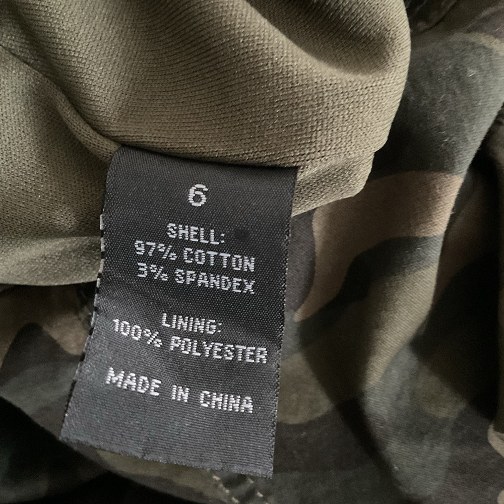 Baccini Green Knee-Length Pencil Skirt with Cargo Style - Picture 4 of 4